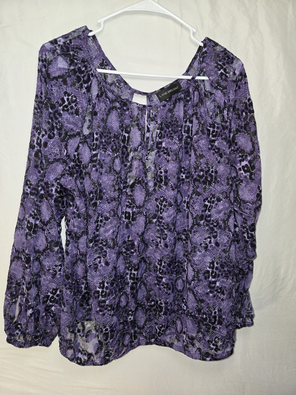 Lane Bryant Purple Snakeskin Print Cut Out Top Blouse US Womens Size 14 Sheer